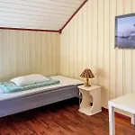 Stunning In With Harbor View Kverven