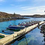 Stunning In With Harbor View Casa vacanze Kverven