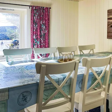 Stunning In With Harbor View * Kverven