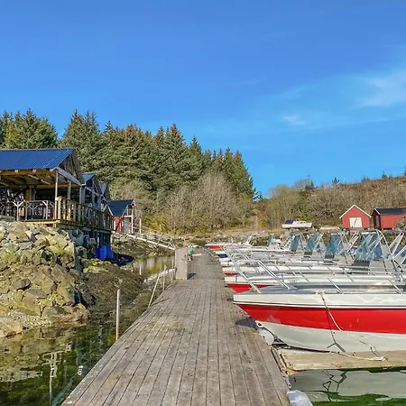 Stunning In With Harbor View Kverven