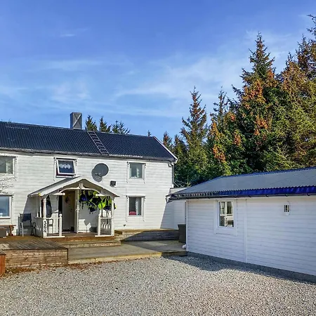 Holiday home Gorgeous In With Wifi *